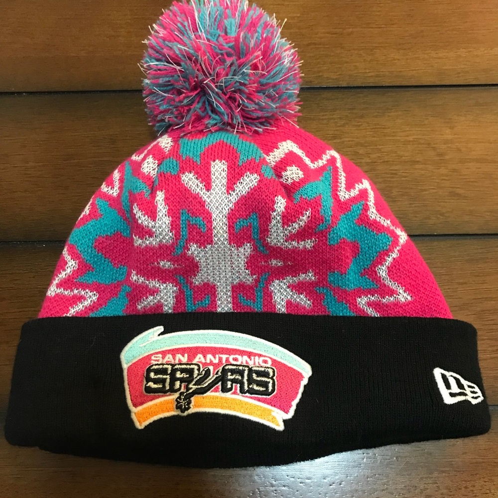 Spurs Winter Hat